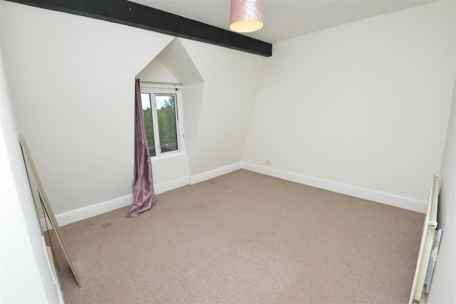 Two Mile Hill Road, Kingswood, Bristol BS15 1BH