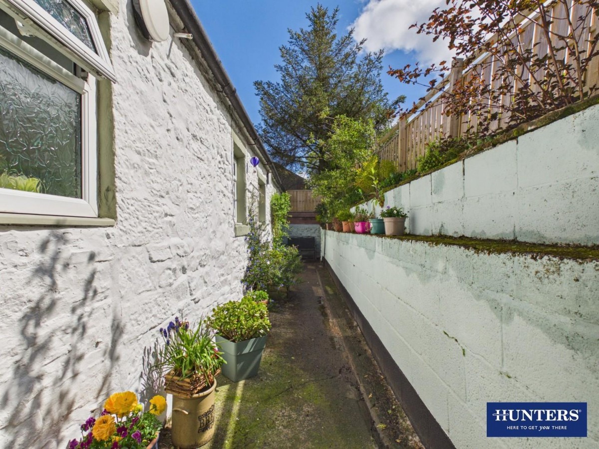 Wenault, Hethersgill, CA6