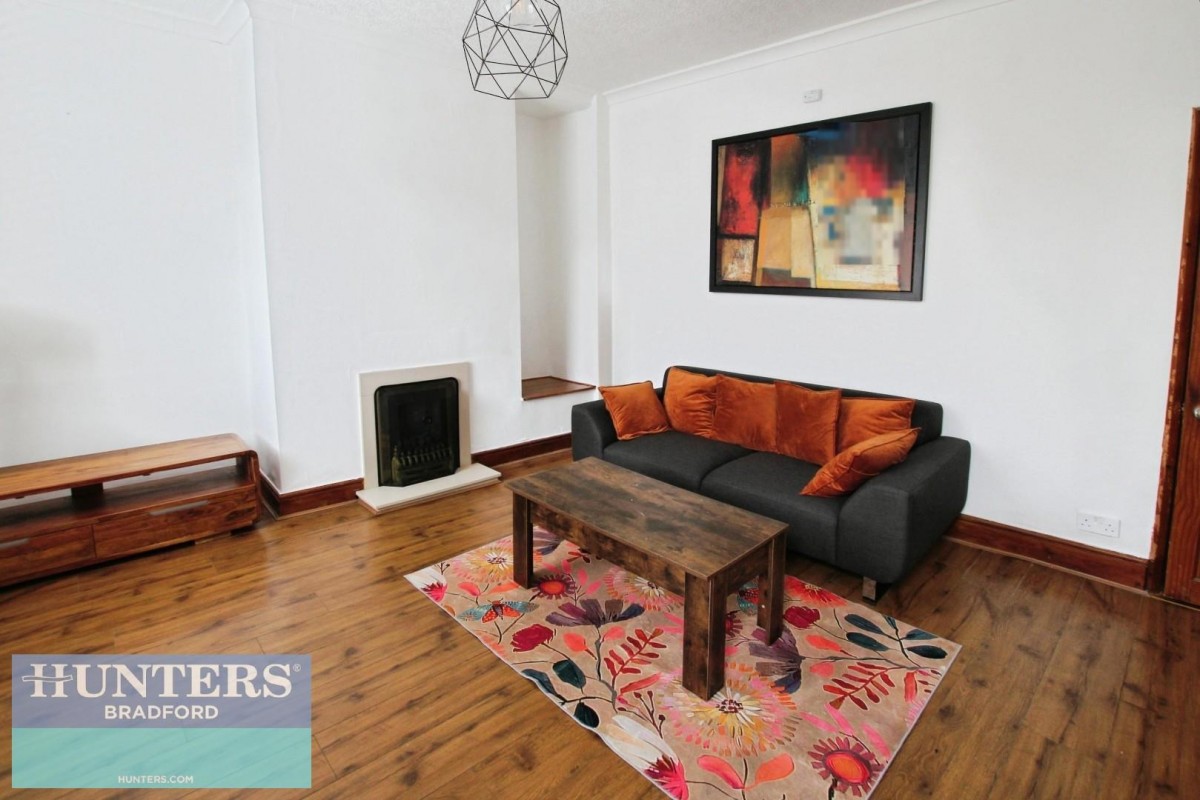 Old Road, Bradford BD7