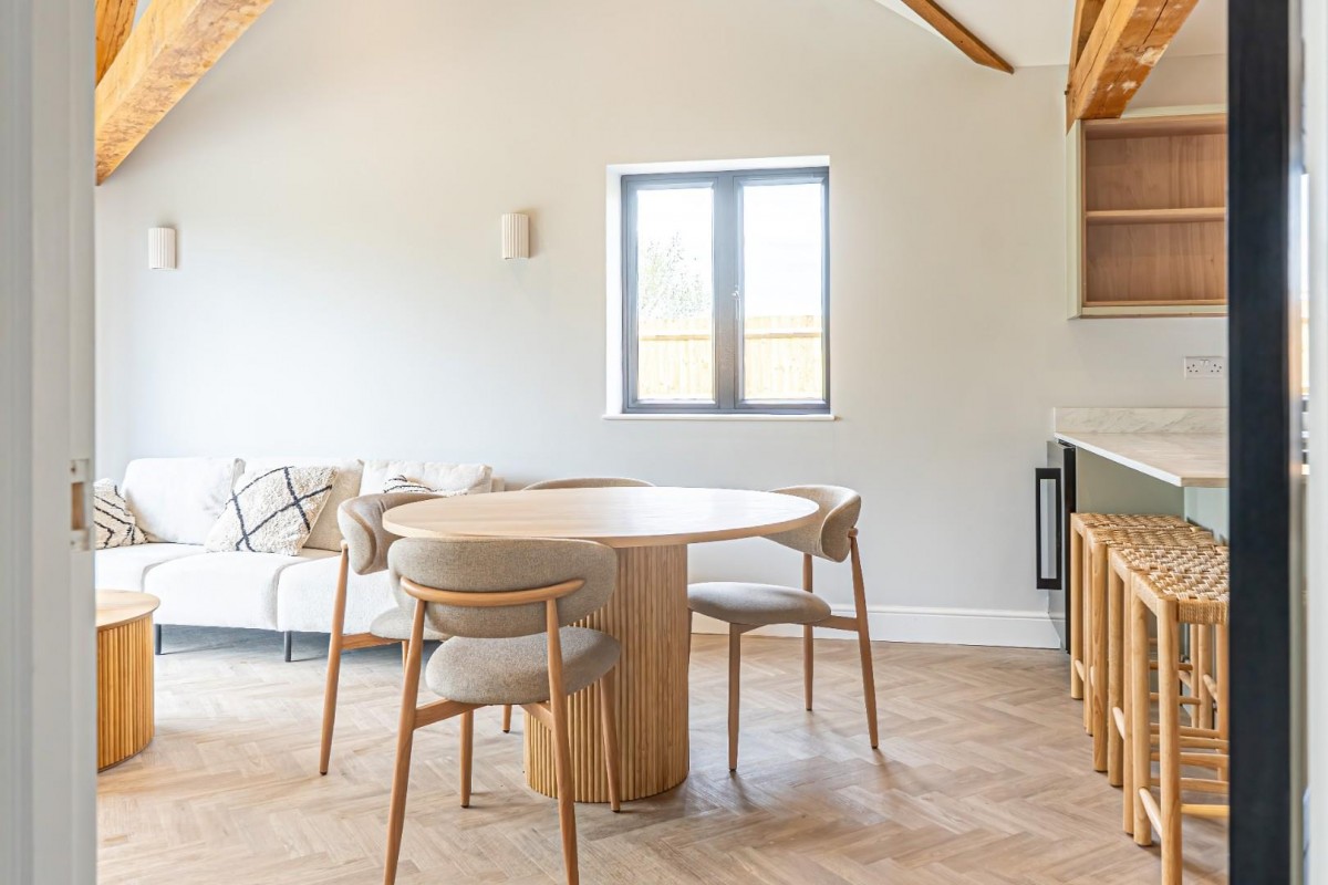Glebe Farm, Stewkley Road, Wing