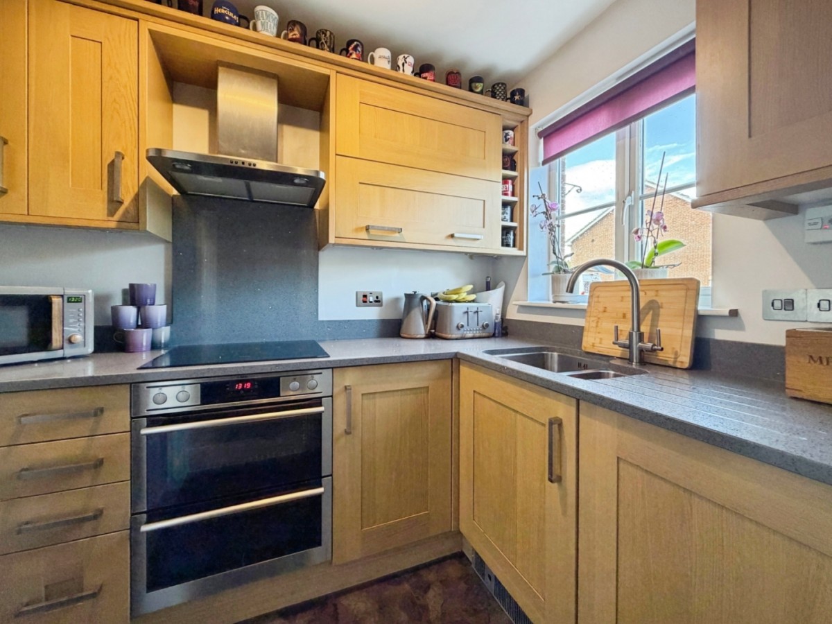 Peregrine Close, Hythe