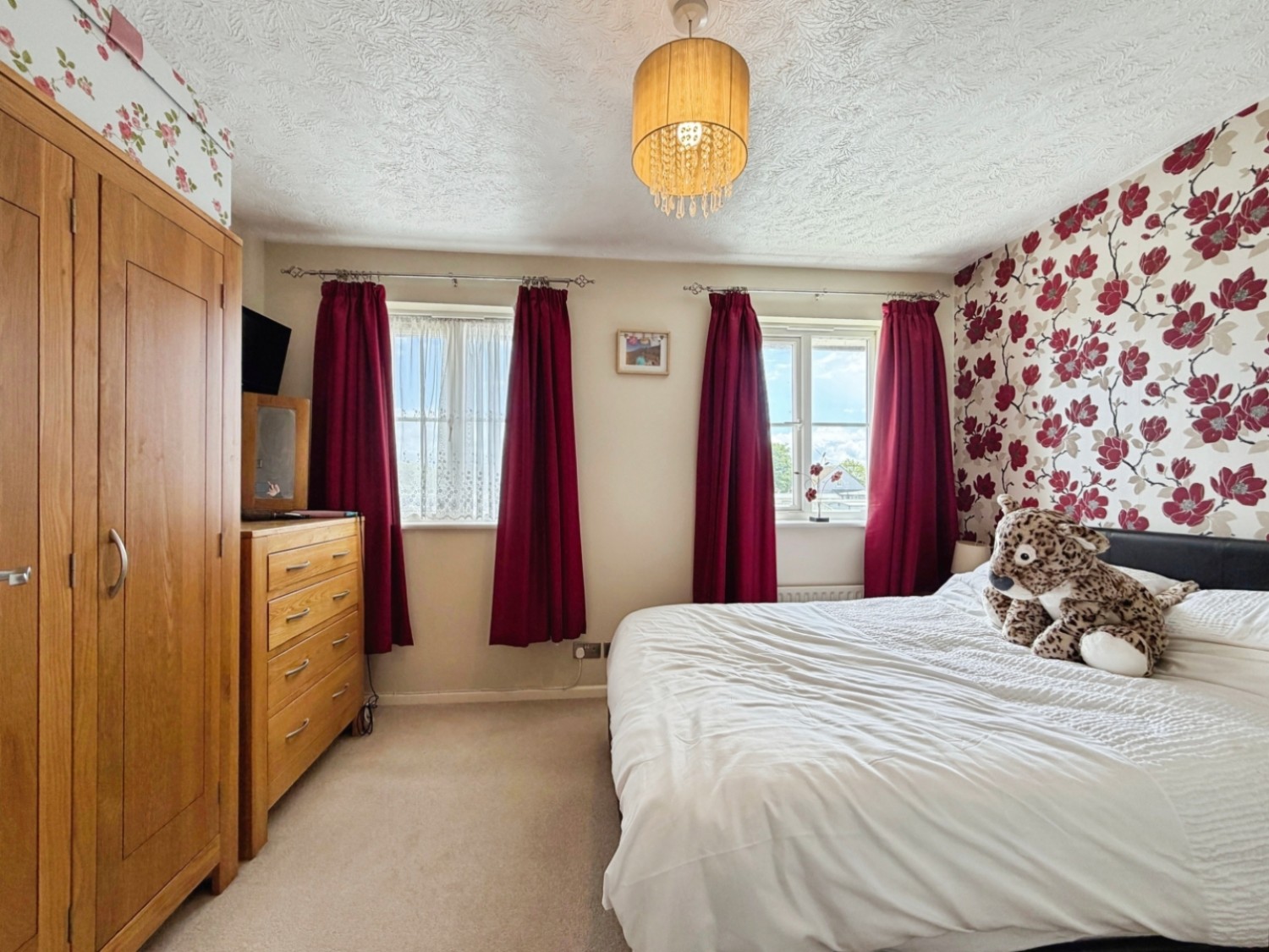 Peregrine Close, Hythe