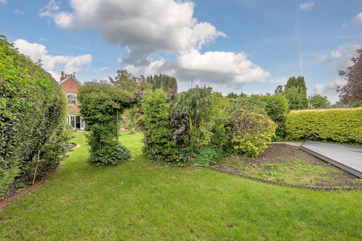 Beech Road, Norton, Stourbridge, DY8 2AR