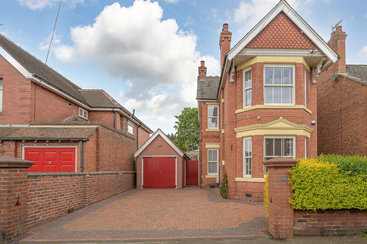 Beech Road, Norton, Stourbridge, DY8 2AR