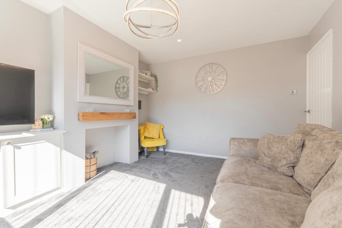 Maypole Drive, Old Quarter, Stourbridge, DY8 3TZ