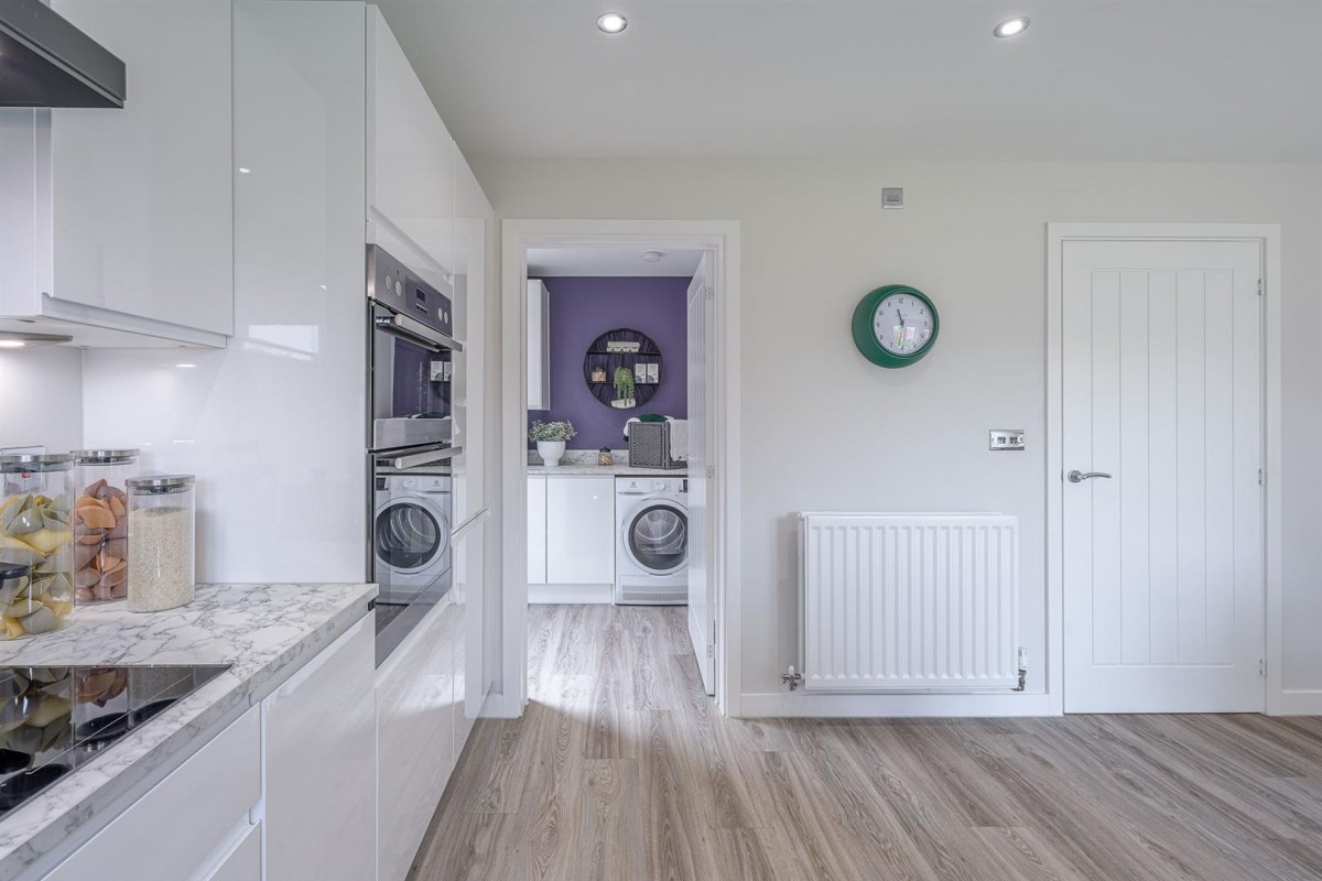 Pauline Hayward Drive, Blakedown, Kidderminster, DY10 3GU