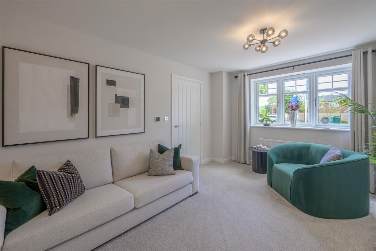 Pauline Hayward Drive, Blakedown, Kidderminster, DY10 3GU