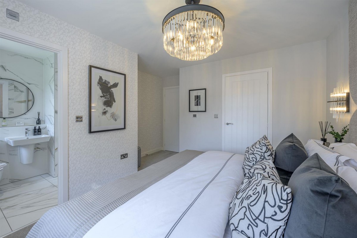 Pauline Hayward Drive, Blakedown, Kidderminster, DY10 3GU