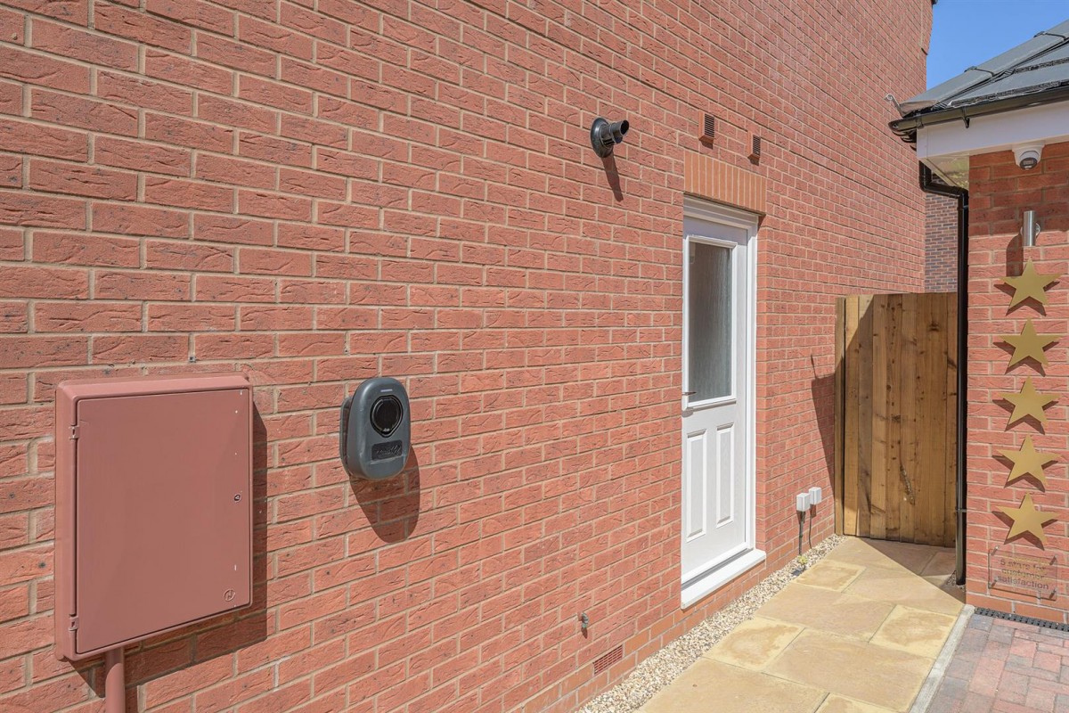 Pauline Hayward Drive, Blakedown, Kidderminster, DY10 3GU
