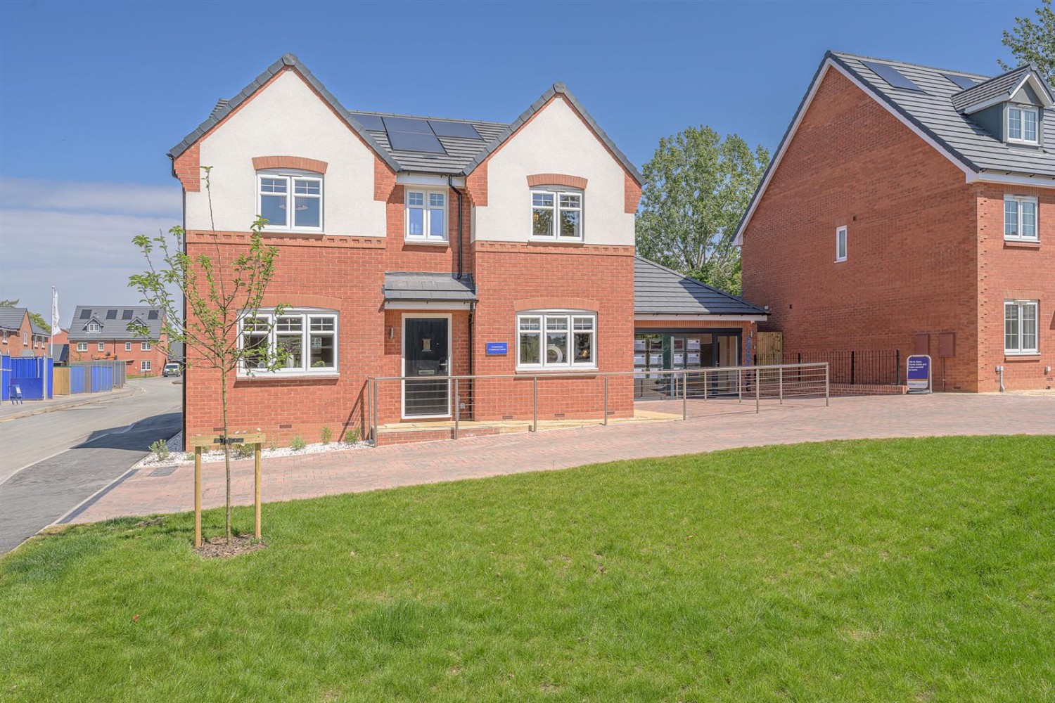 Pauline Hayward Drive, Blakedown, Kidderminster, DY10 3GU