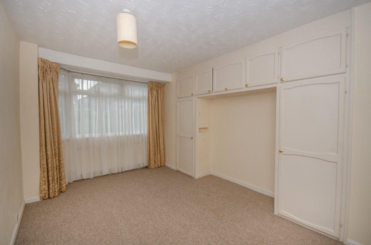 Station Road, Kingswood, Bristol, BS15 4XT