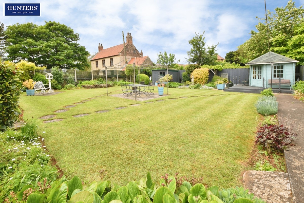 Normanby road, Thealby