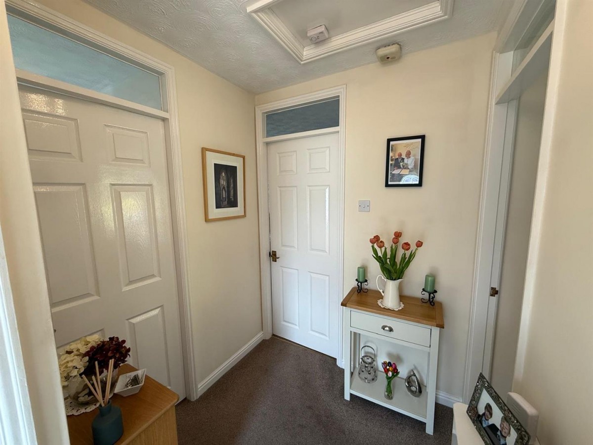 Fieldfare Close, Cradley Heath, B64 5QH