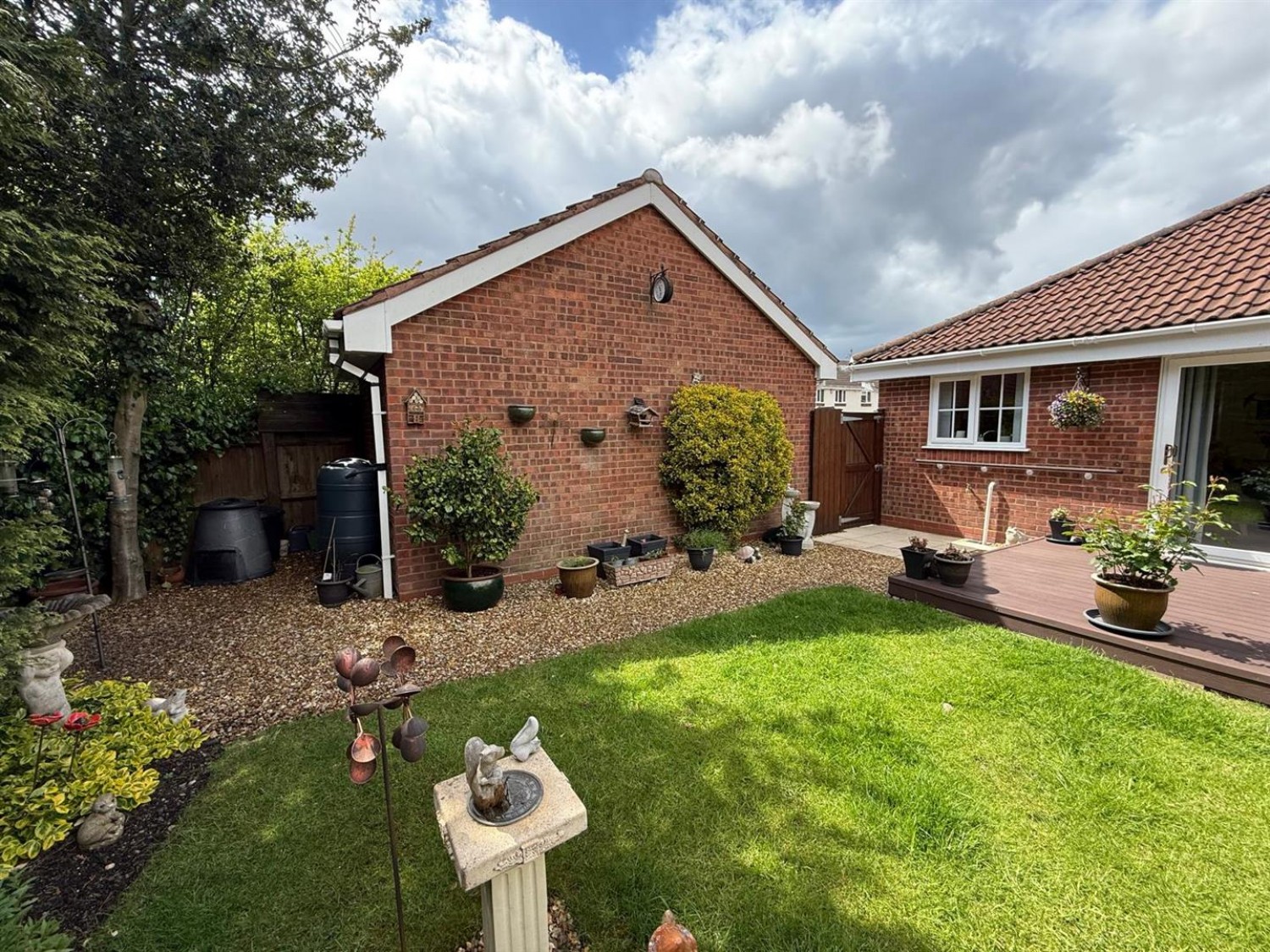 Fieldfare Close, Cradley Heath, B64 5QH