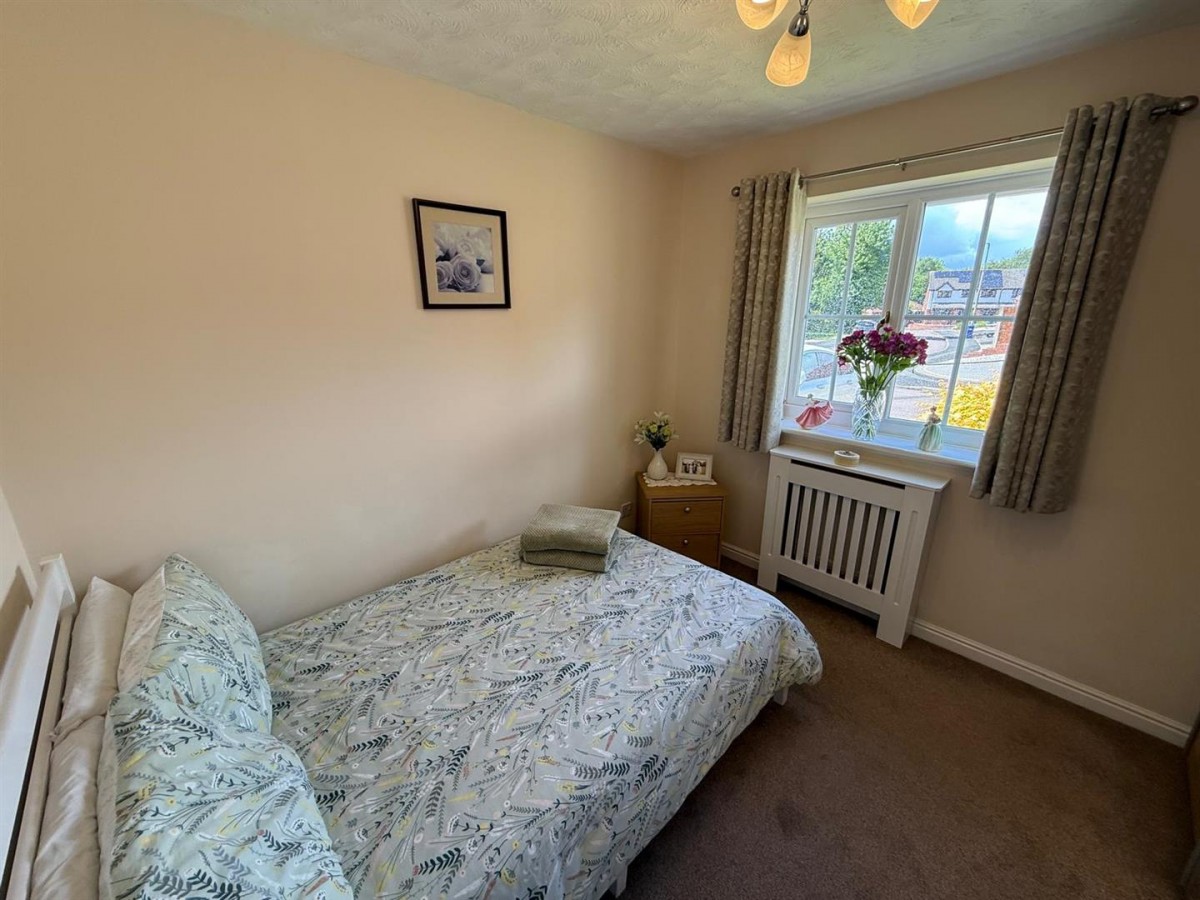 Fieldfare Close, Cradley Heath, B64 5QH