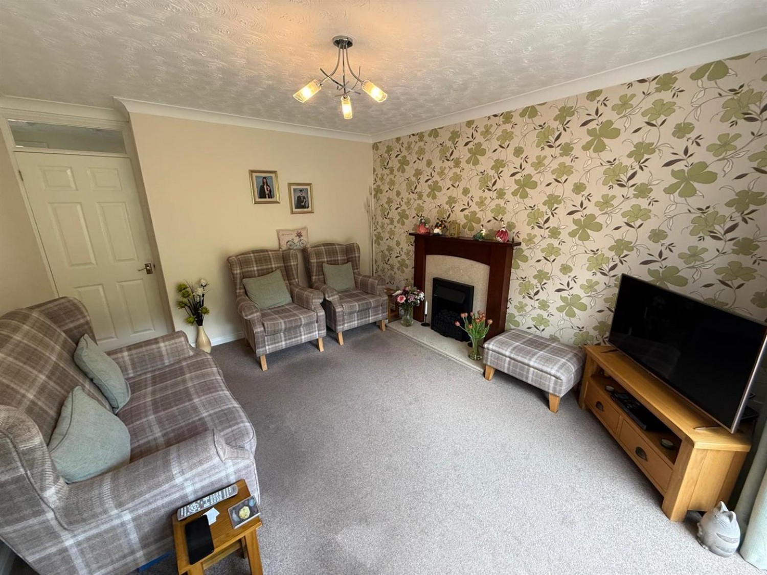 Fieldfare Close, Cradley Heath, B64 5QH