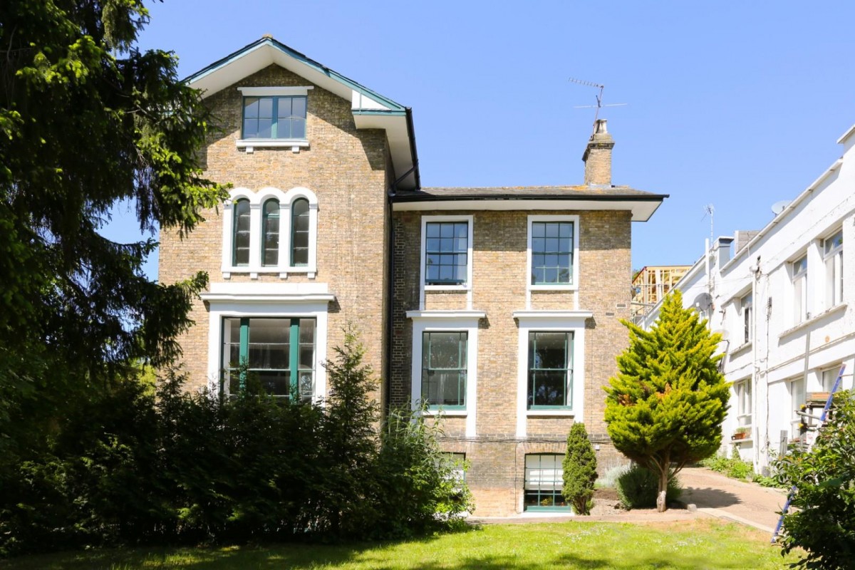 Honor Oak Road, Forest Hill, London, SE23 3RR