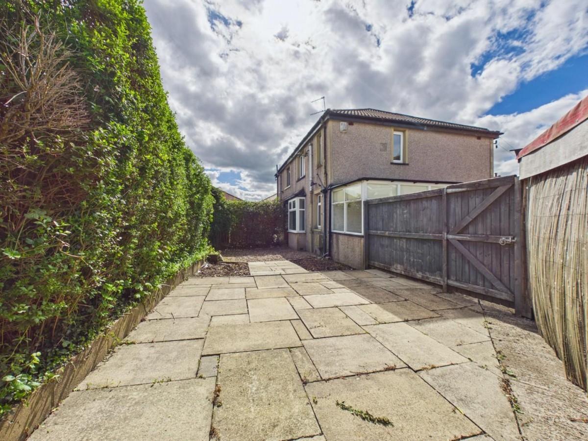 Westfield Crescent, Shipley