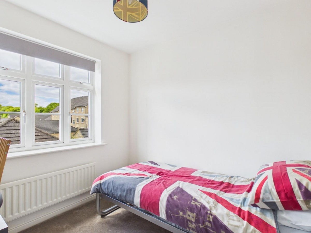 Odile Mews, Bingley