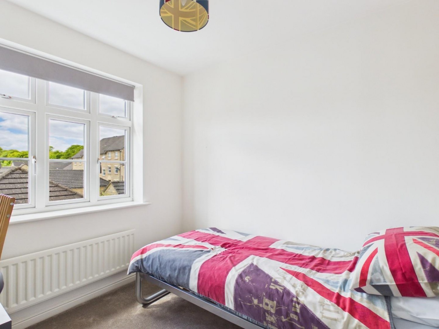 Odile Mews, Bingley