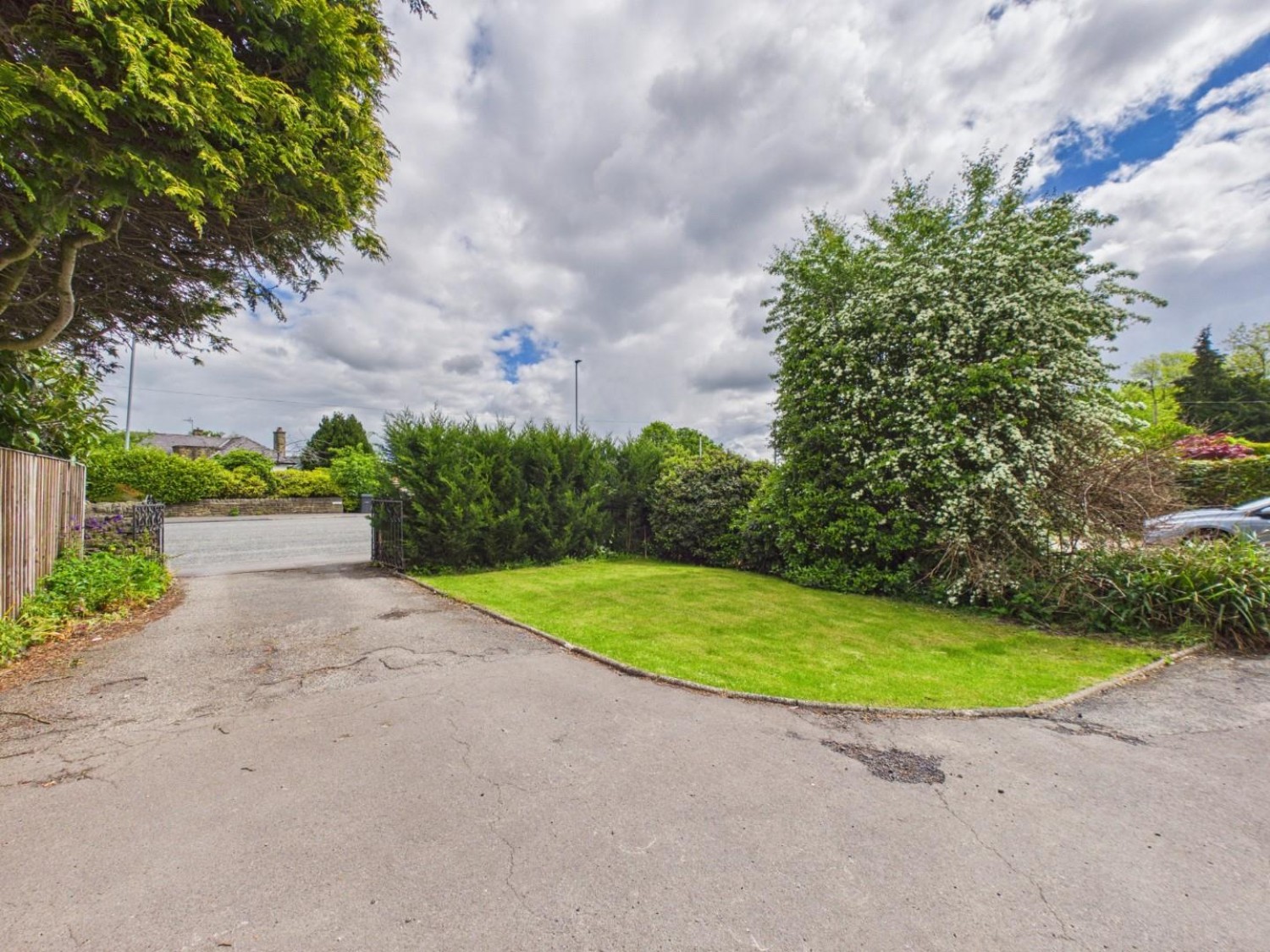 Bradford Road, Bingley