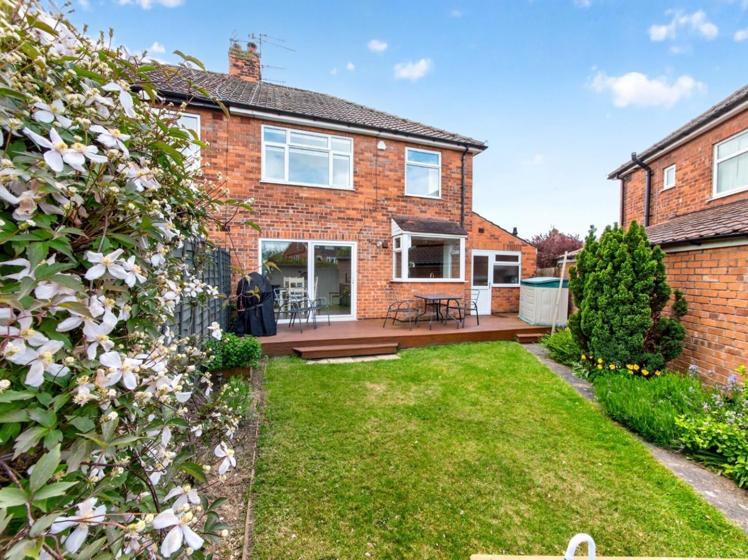 Farndale Avenue, York