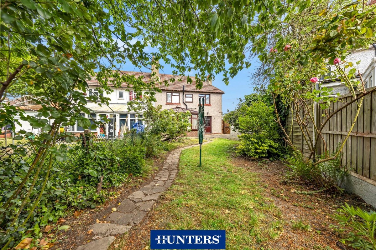 Mill Lane, Chadwell Heath, RM6
