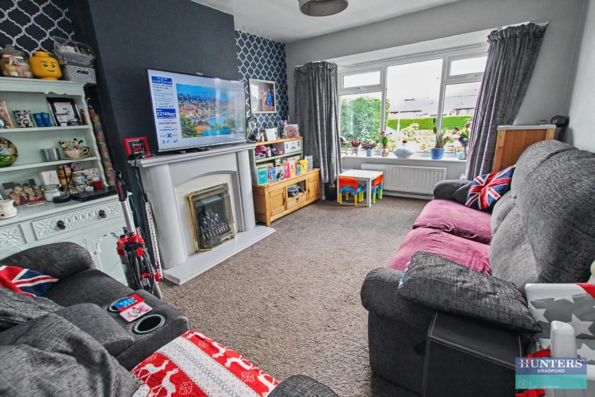 Warwick Road, Bradford, BD4 7RA