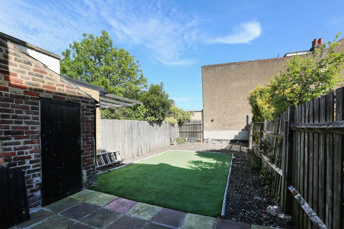 Grove Vale, London