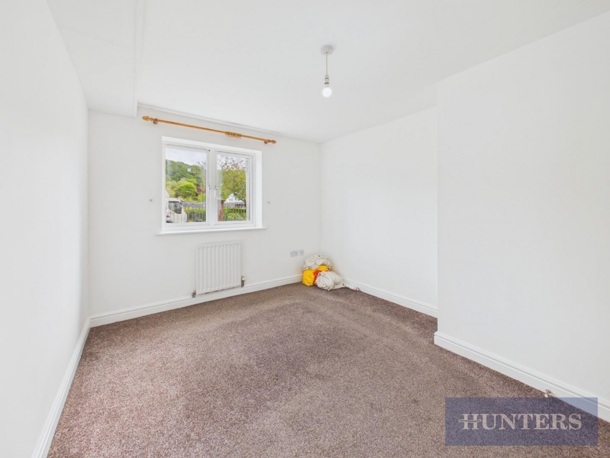 Ingle Close, Scarborough, YO12 4AY