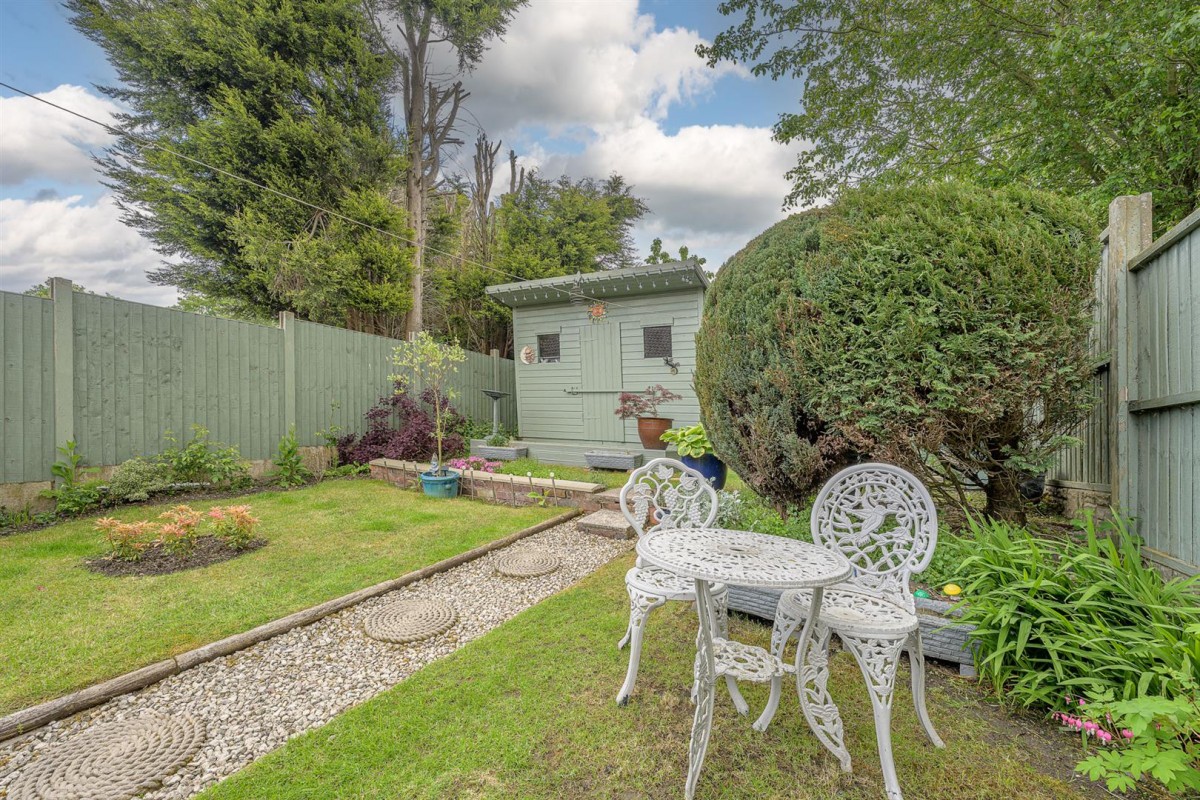 Orchard Street, Brierley Hill, DY5 1HN