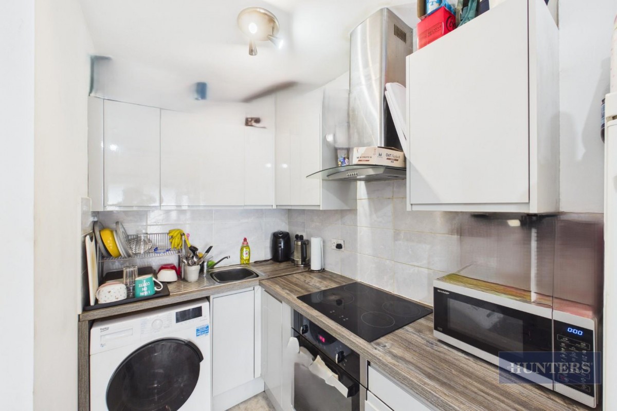 Flat 1 12 Athelstan Road, Southampton