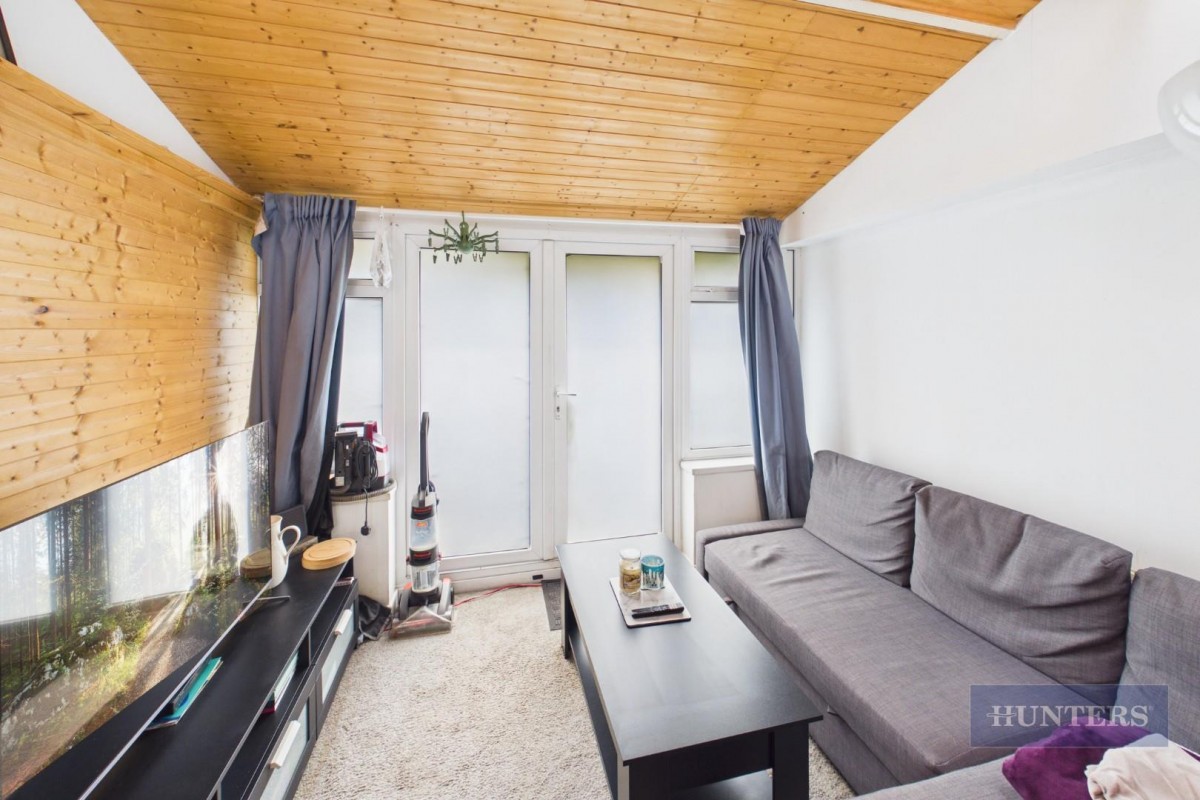 Flat 1 12 Athelstan Road, Southampton