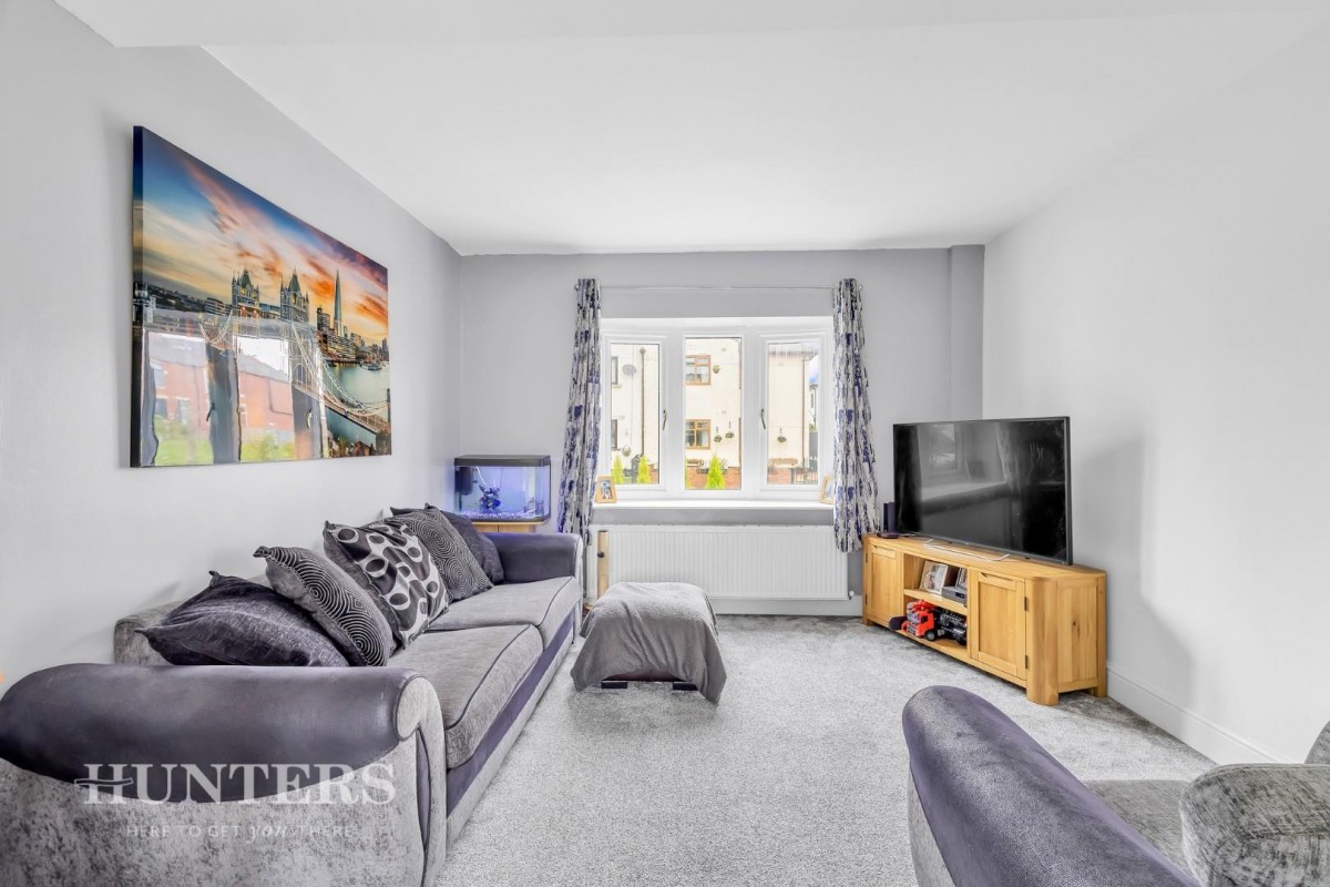 Princess Avenue, Great Howarth, OL12 9HT