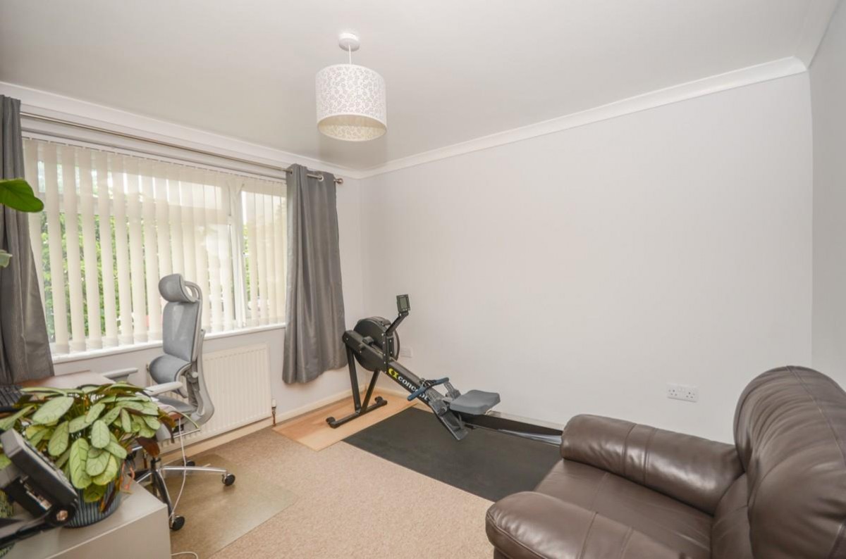 Lodge Walk, Downend, Bristol, BS16 5UQ