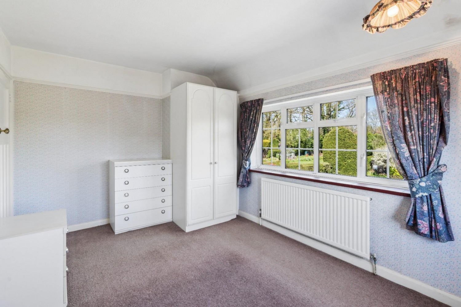 Longfield Drive, Amersham, Buckinghamshire, HP6 5HD