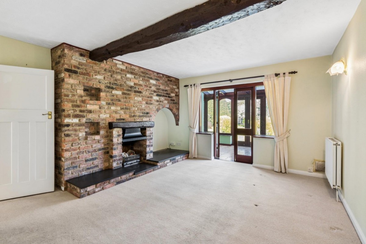 Longfield Drive, Amersham, Buckinghamshire, HP6 5HD