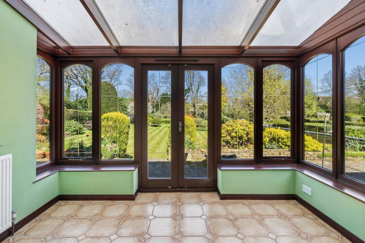 Longfield Drive, Amersham, Buckinghamshire, HP6 5HD