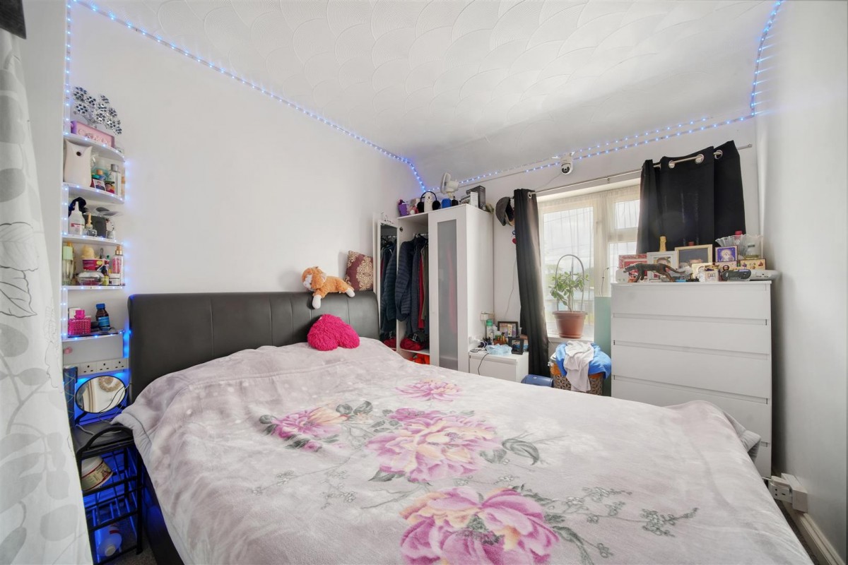 Cannington Road, Dagenham, RM9