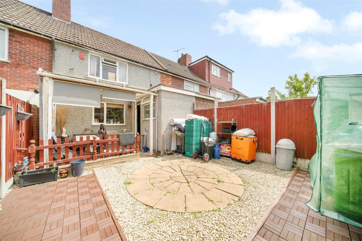 Cannington Road, Dagenham, RM9