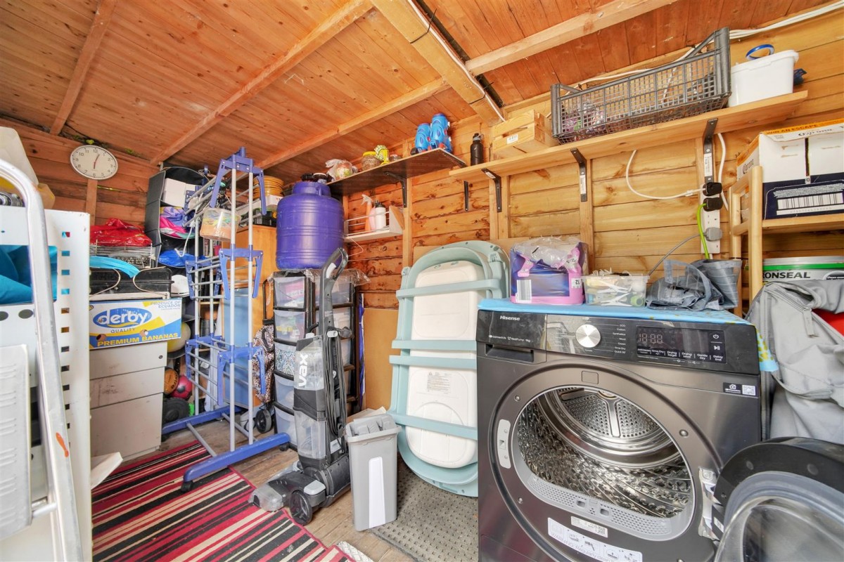 Cannington Road, Dagenham, RM9