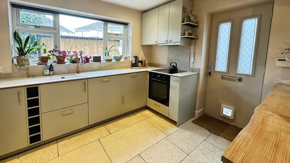 Redhill Drive , Fishponds, Bristol, BS16 2AG