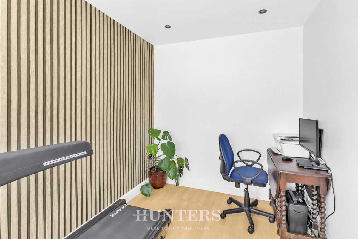 Kingsway, Alkrington, Manchester, M24