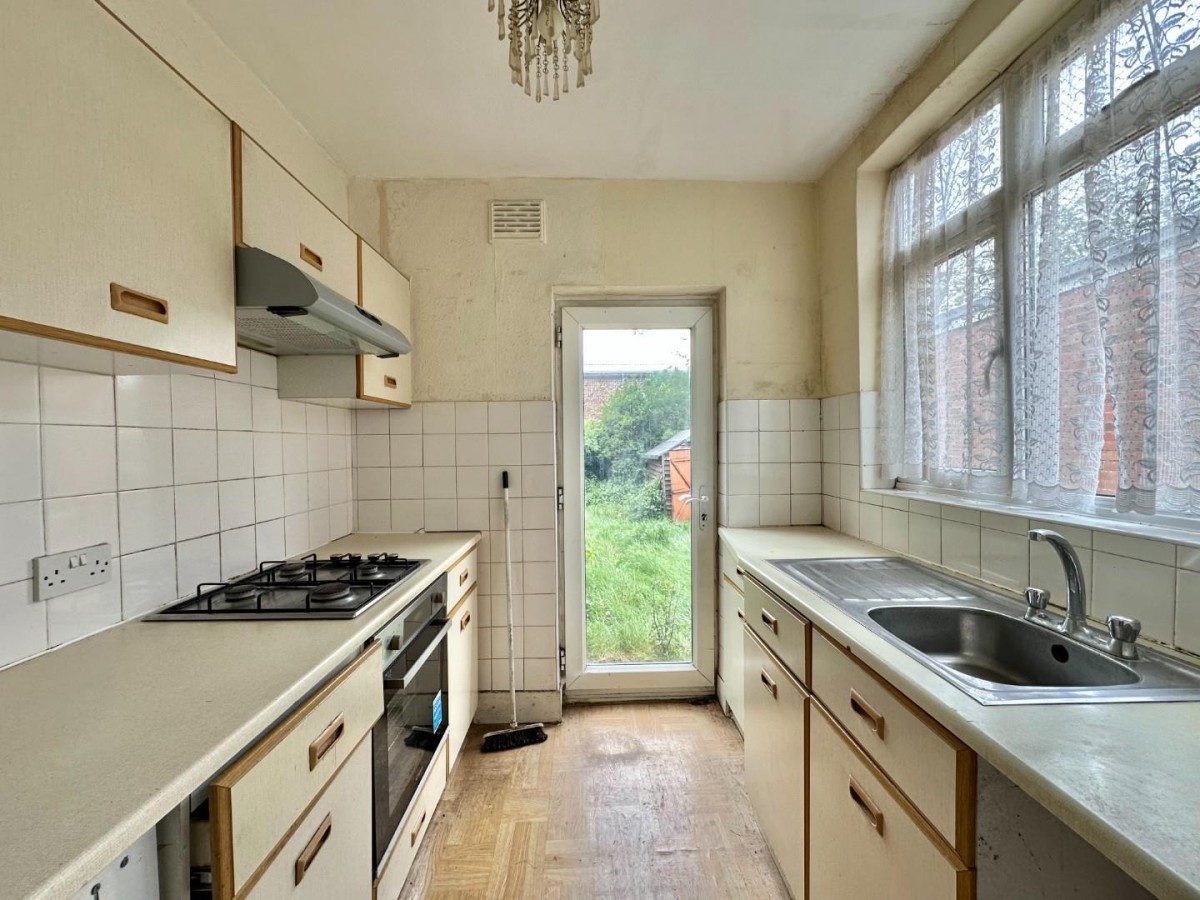 Nield Road, Hayes
