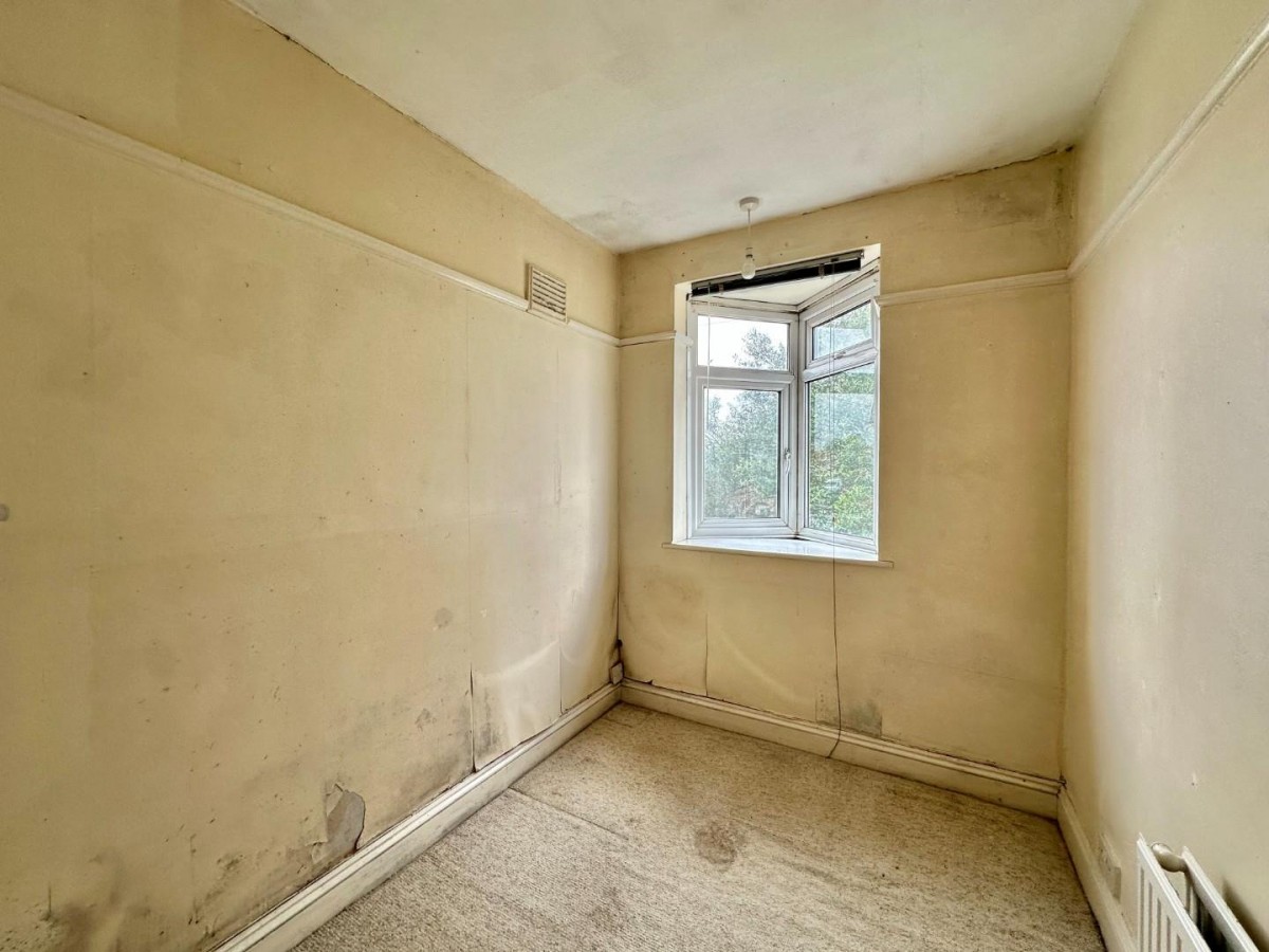 Nield Road, Hayes