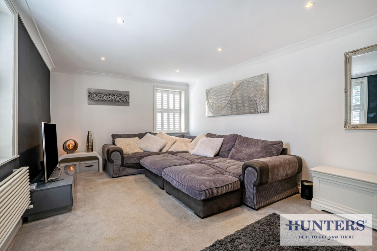 Larkfield Road, Rawdon, Leeds