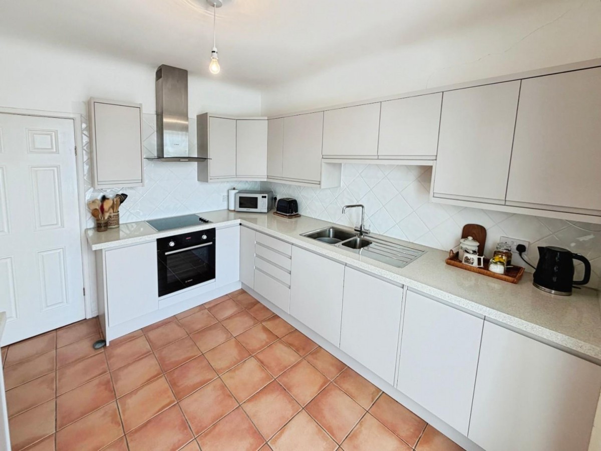 Glenesk Road, Great Sutton