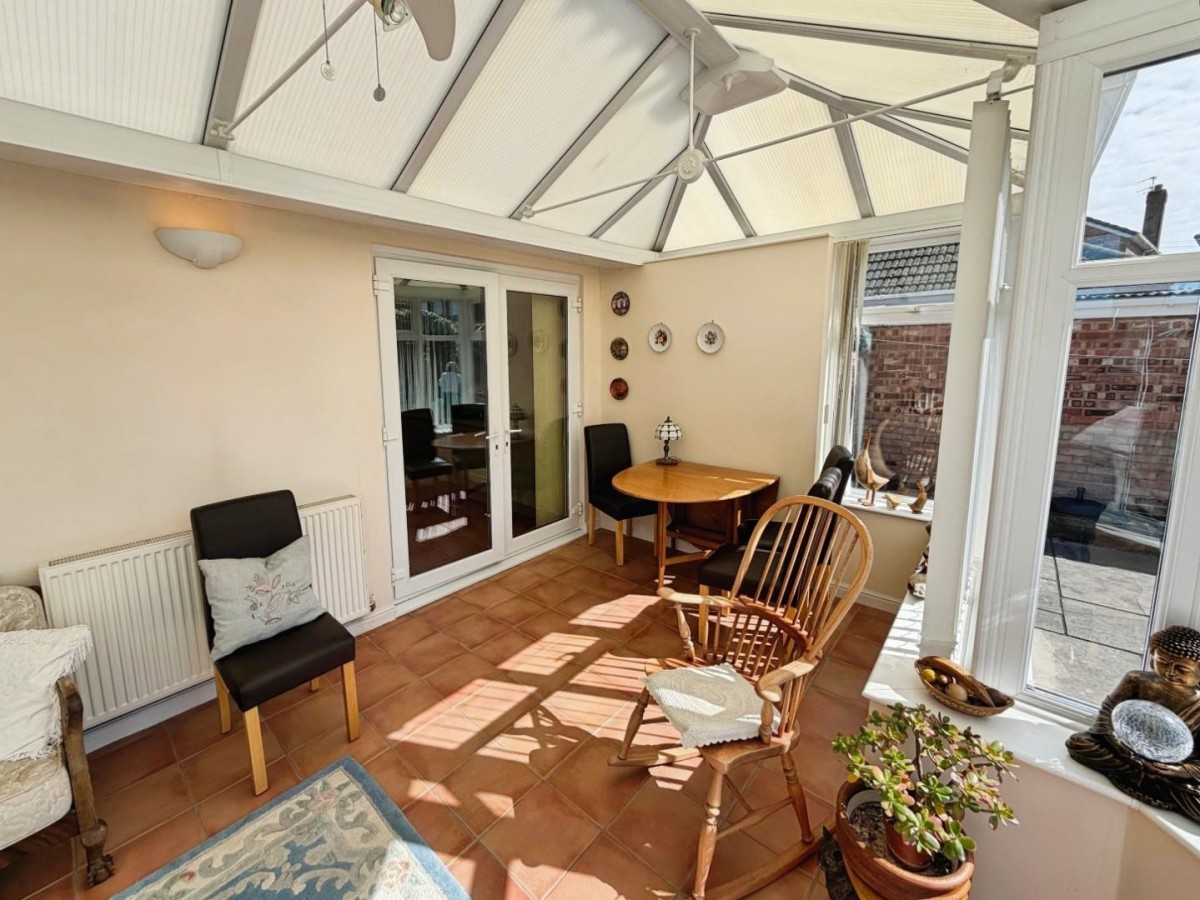 Glenesk Road, Great Sutton