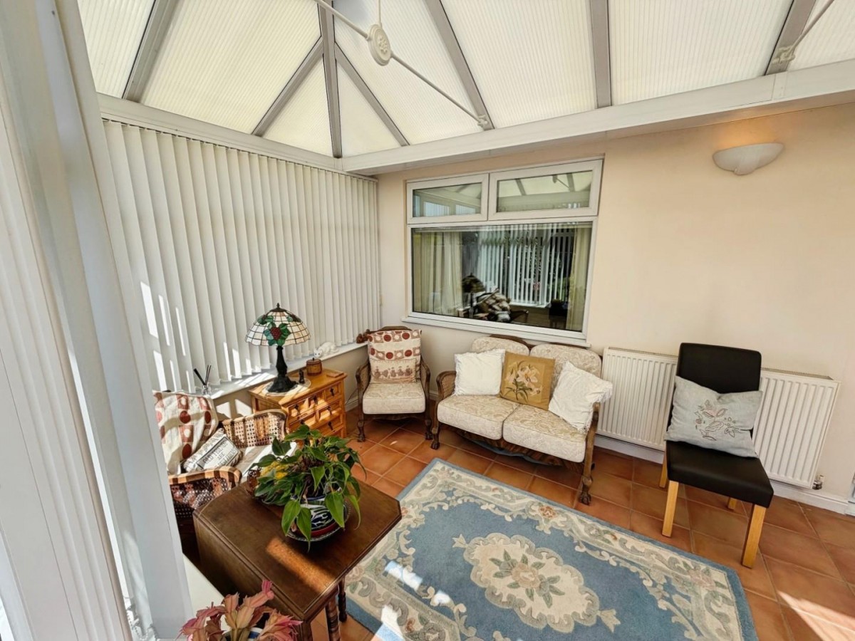 Glenesk Road, Great Sutton