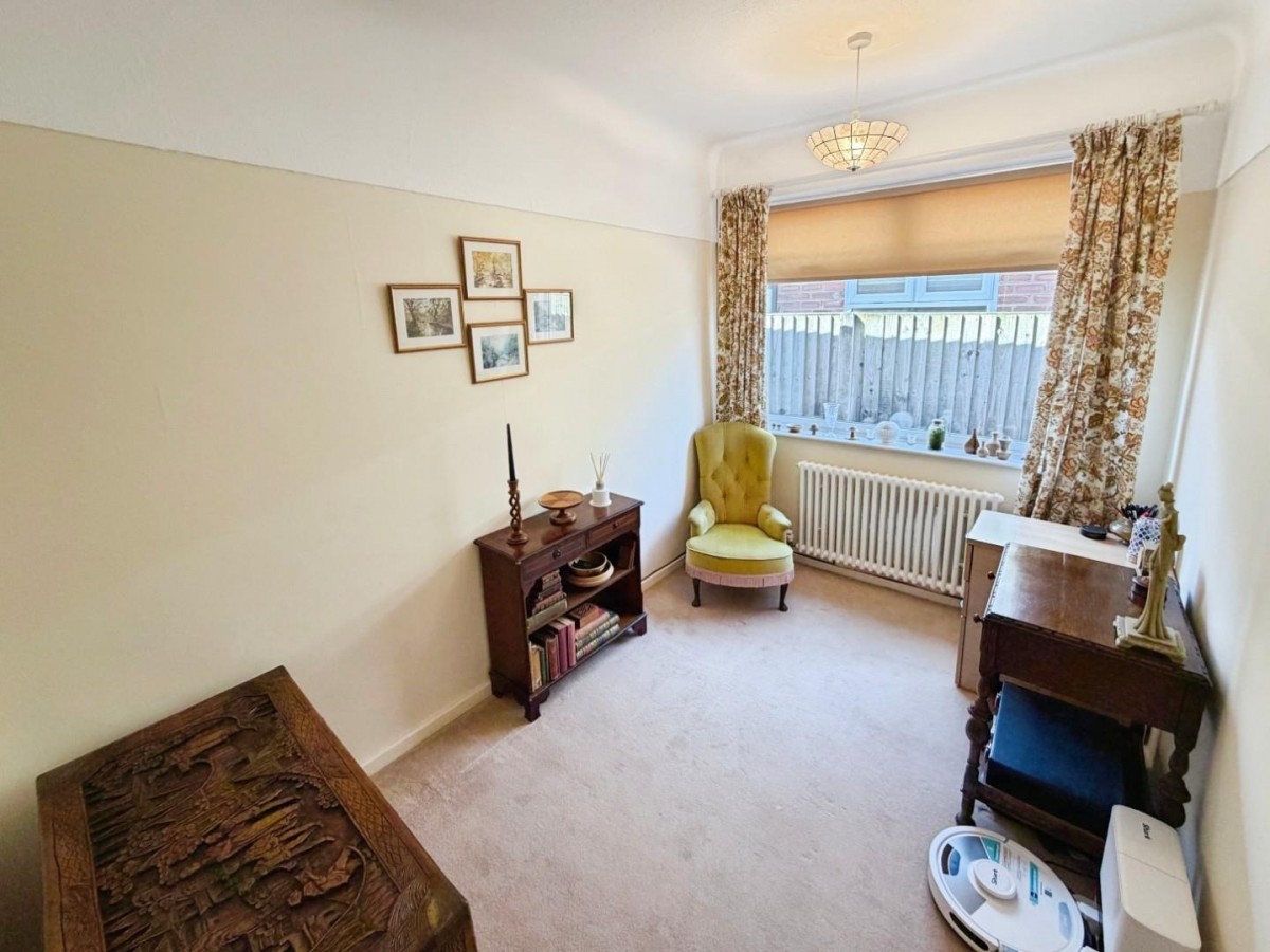 Glenesk Road, Great Sutton